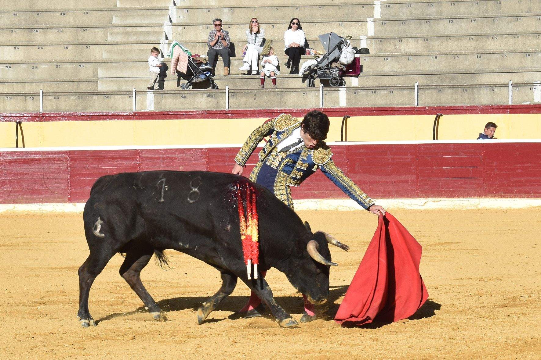 Novillada en Huesca. Foto Carlos Jalle 