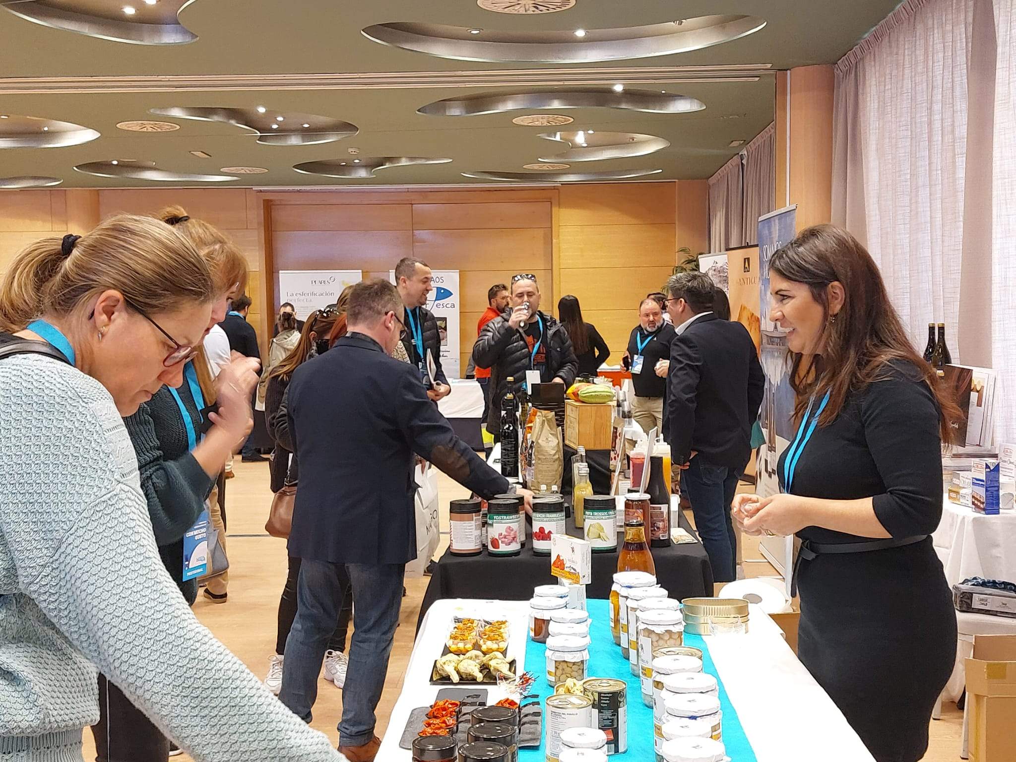 Feria con Mucho Gusto en el Abba de Distribuciones Blasco