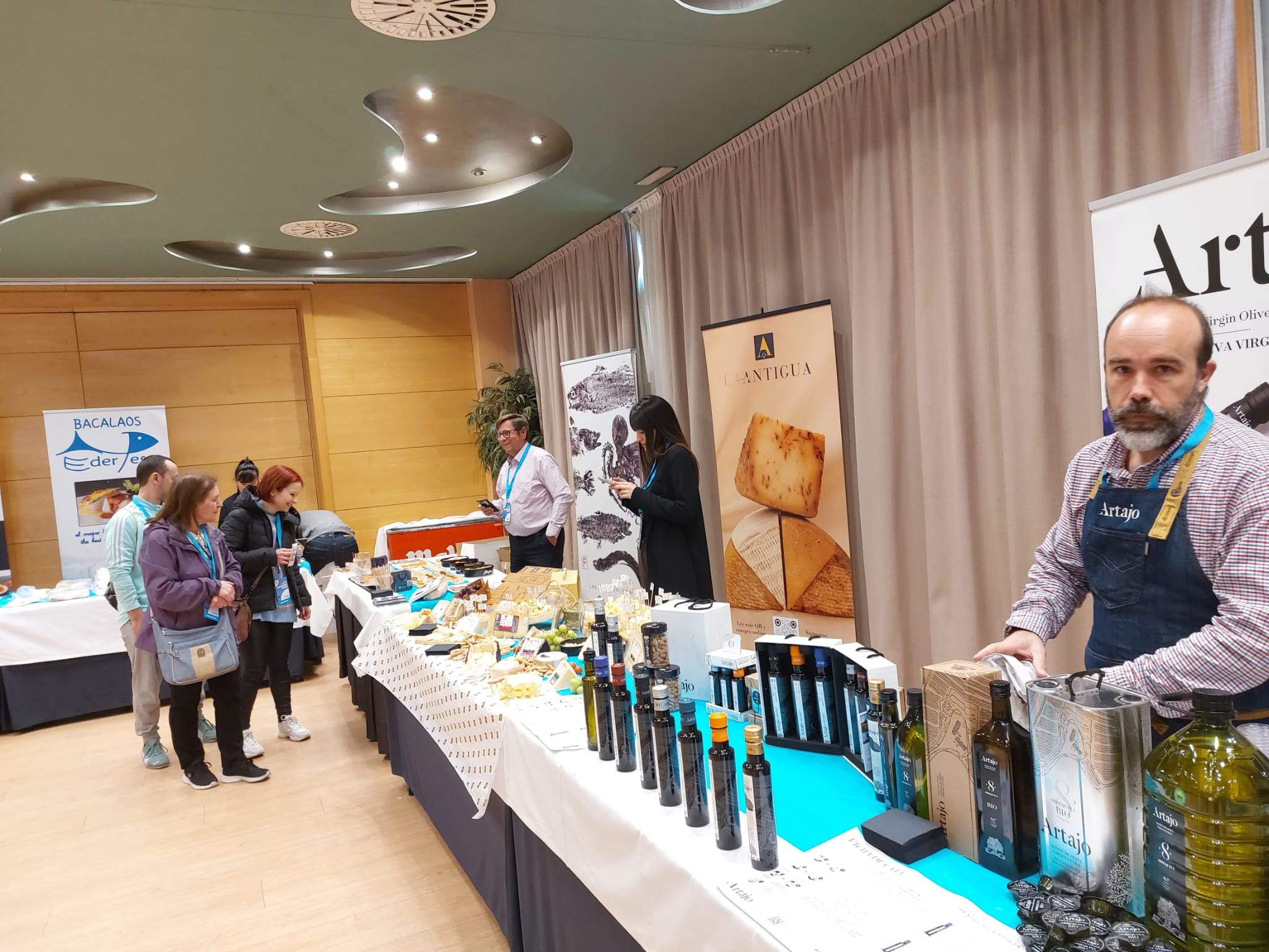 Feria con Mucho Gusto en el Abba de Distribuciones Blasco