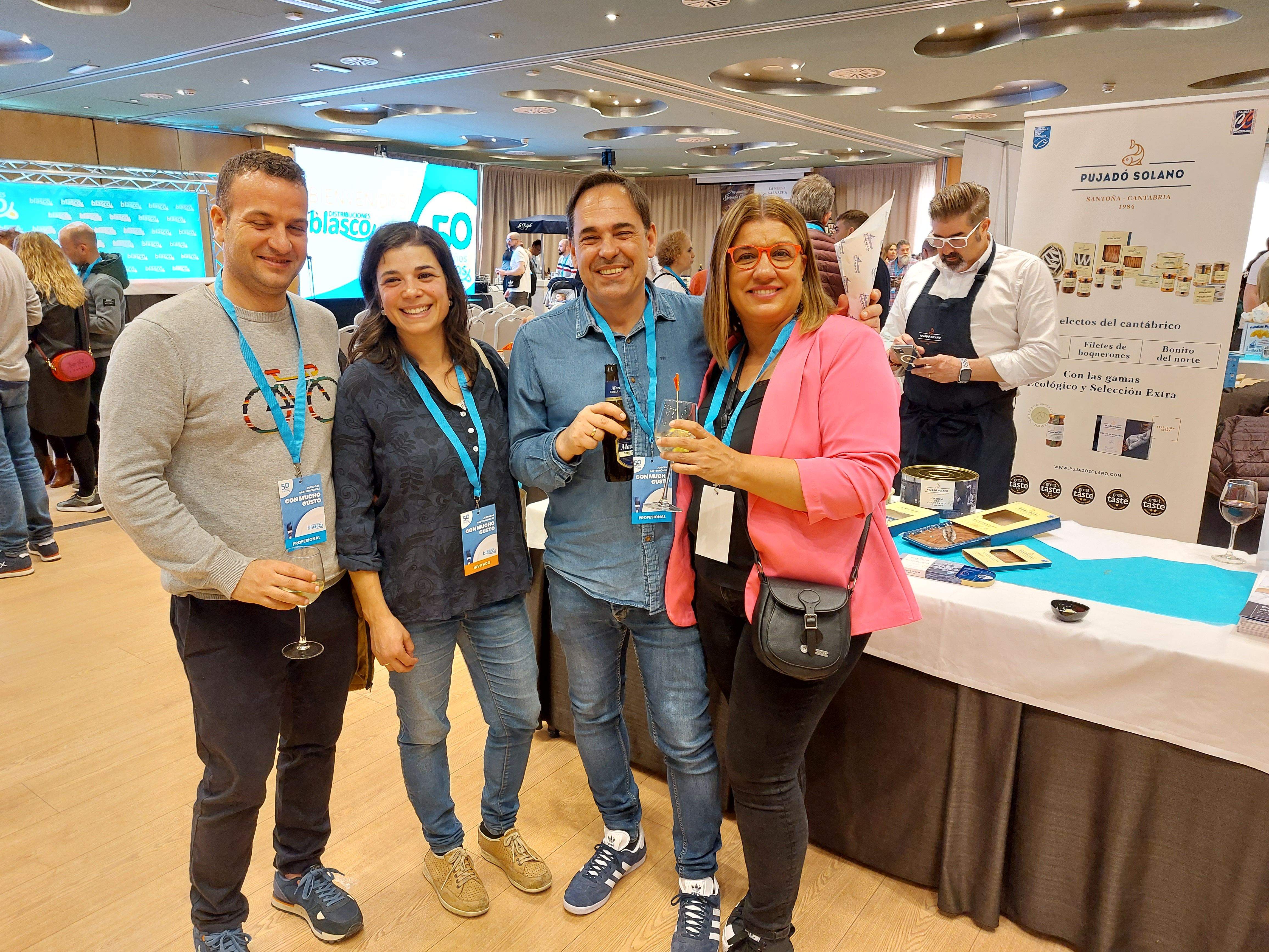 Feria Con Mucho Gusto