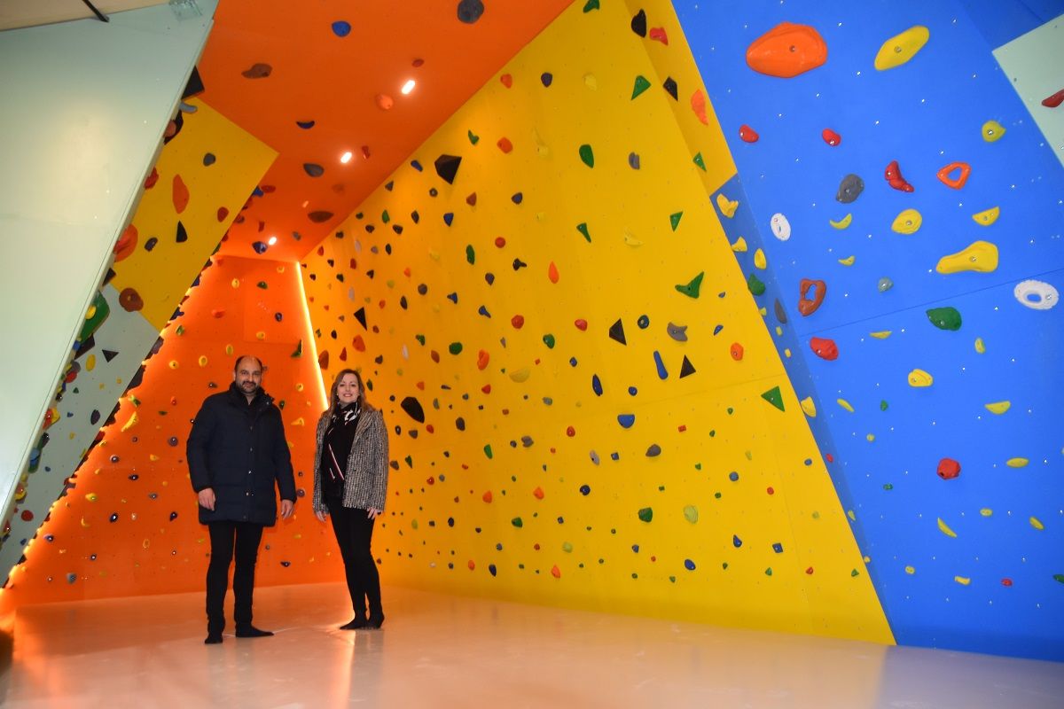 Visita Sala Búlder Ángel Orús. Foto: Ayuntamiento de Barbastro