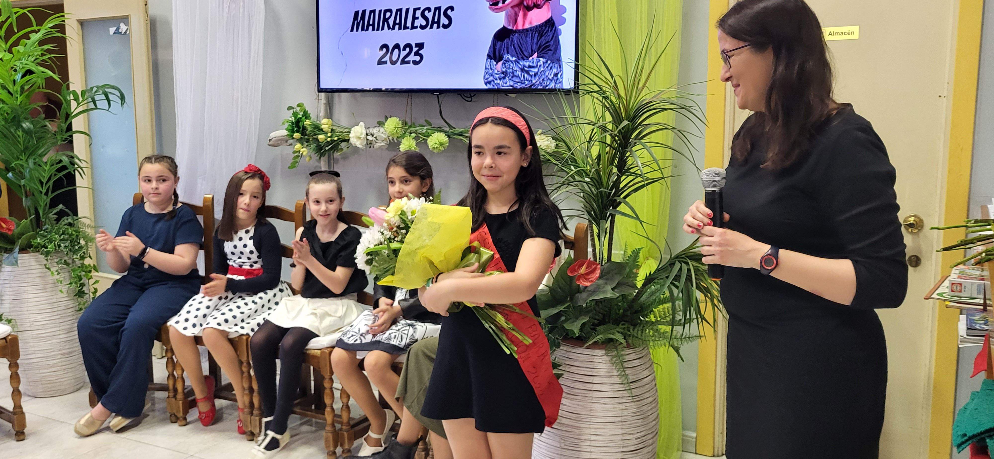  Presentación de las mairalesas del barrio de La Encarnación de Huesca. Foto: Mercedes Manterola