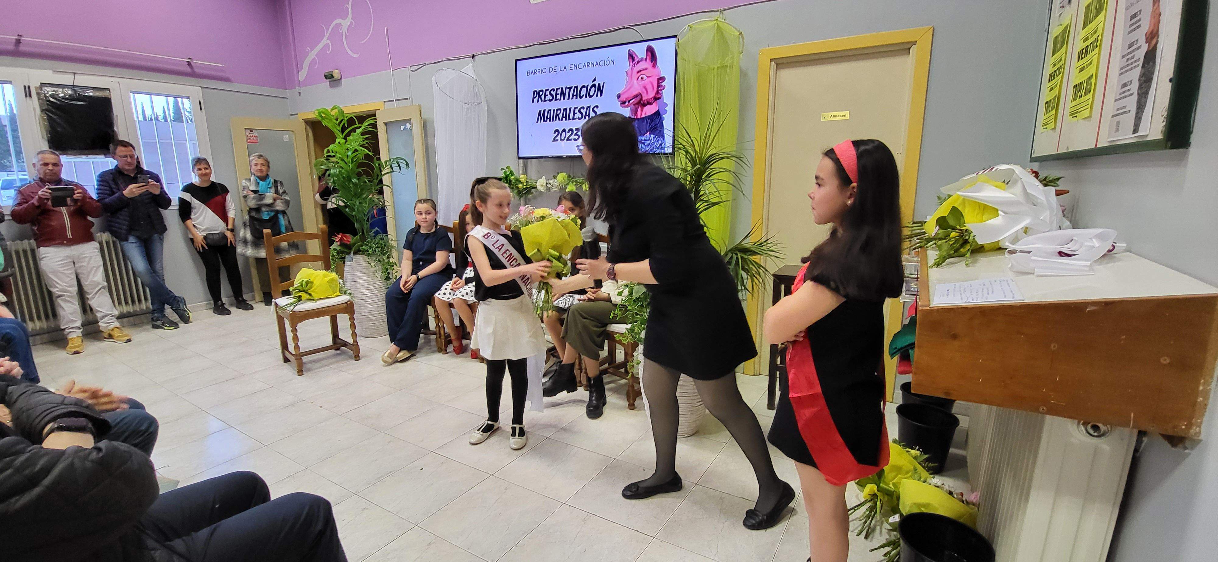  Presentación de las mairalesas del barrio de La Encarnación de Huesca. Foto: Mercedes Manterola