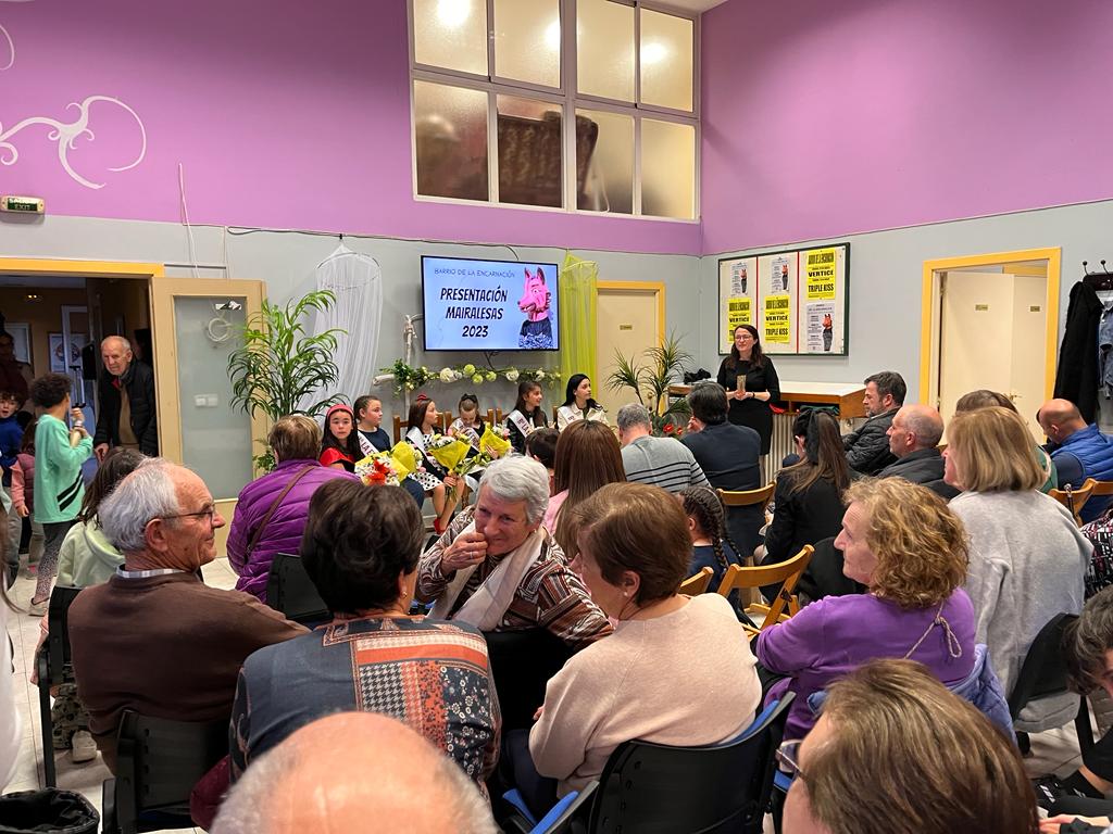  Presentación de las mairalesas del barrio de La Encarnación de Huesca. Foto: Mercedes Manterola