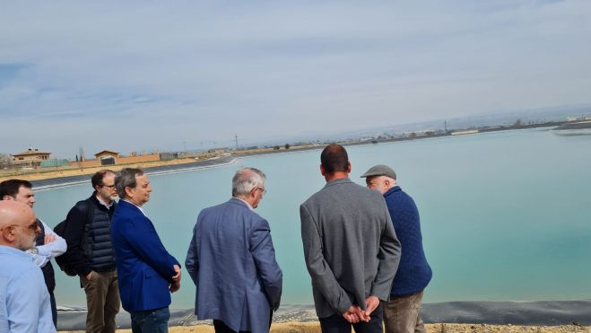 Una de las balsas realizadas en las obras de modernización. Una de las balsas realizadas en las obras de modernización.