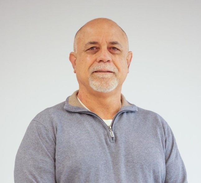 Carlos Alcoba, candidato de la FIA al Senado por la provincia de Huesca