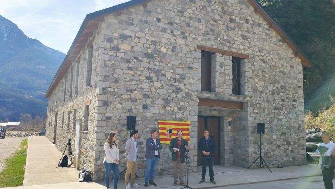 Edificio municipal donde se ha habilitado el aulario para La Estiva Edificio municipal donde se ha habilitado el aulario para La Estiva