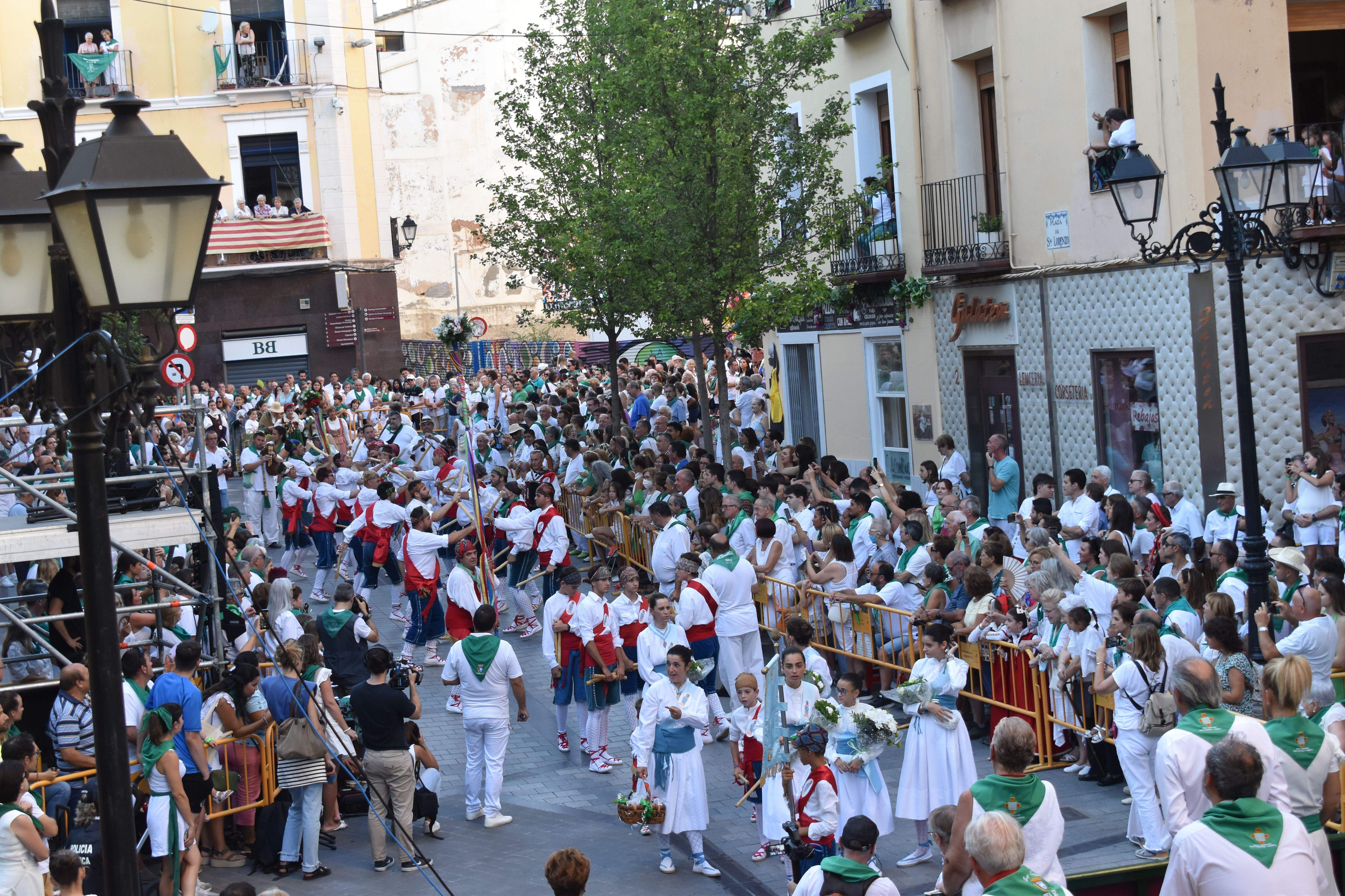 Ofrenda de Flores y Frutos. Foto Carlos Jalle