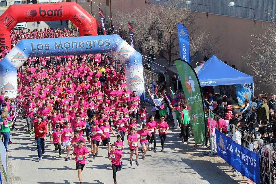 Imagen de la VI Carrera Solidaria contra el Cáncer en Monegros.