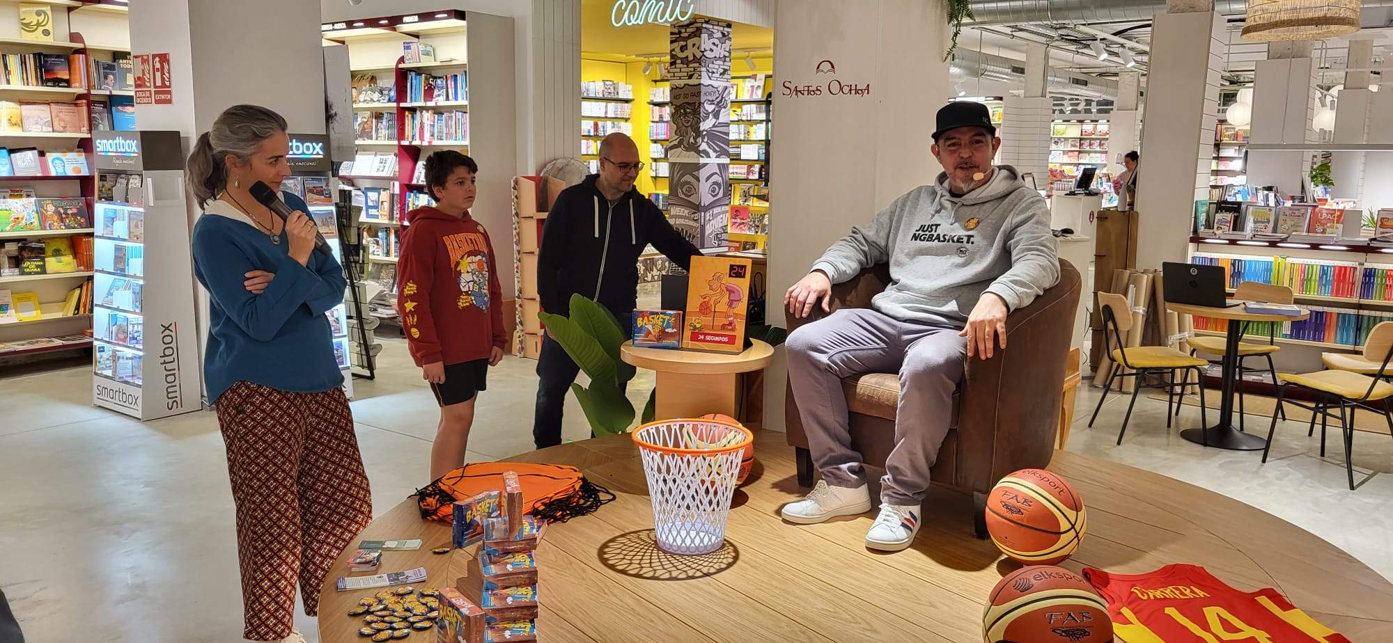 Presentación de Basket Cards de Nacho Gella