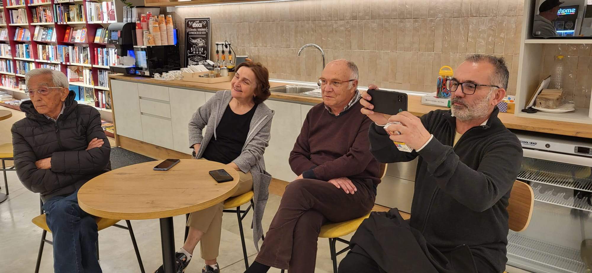 Presentación de Basket Cards de Nacho Gella