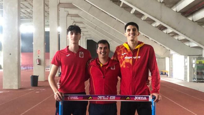 e2db82ef 11f8 4377 b665 933a8c004b57 e2db82ef 11f8 4377 b665 933a8c004b57