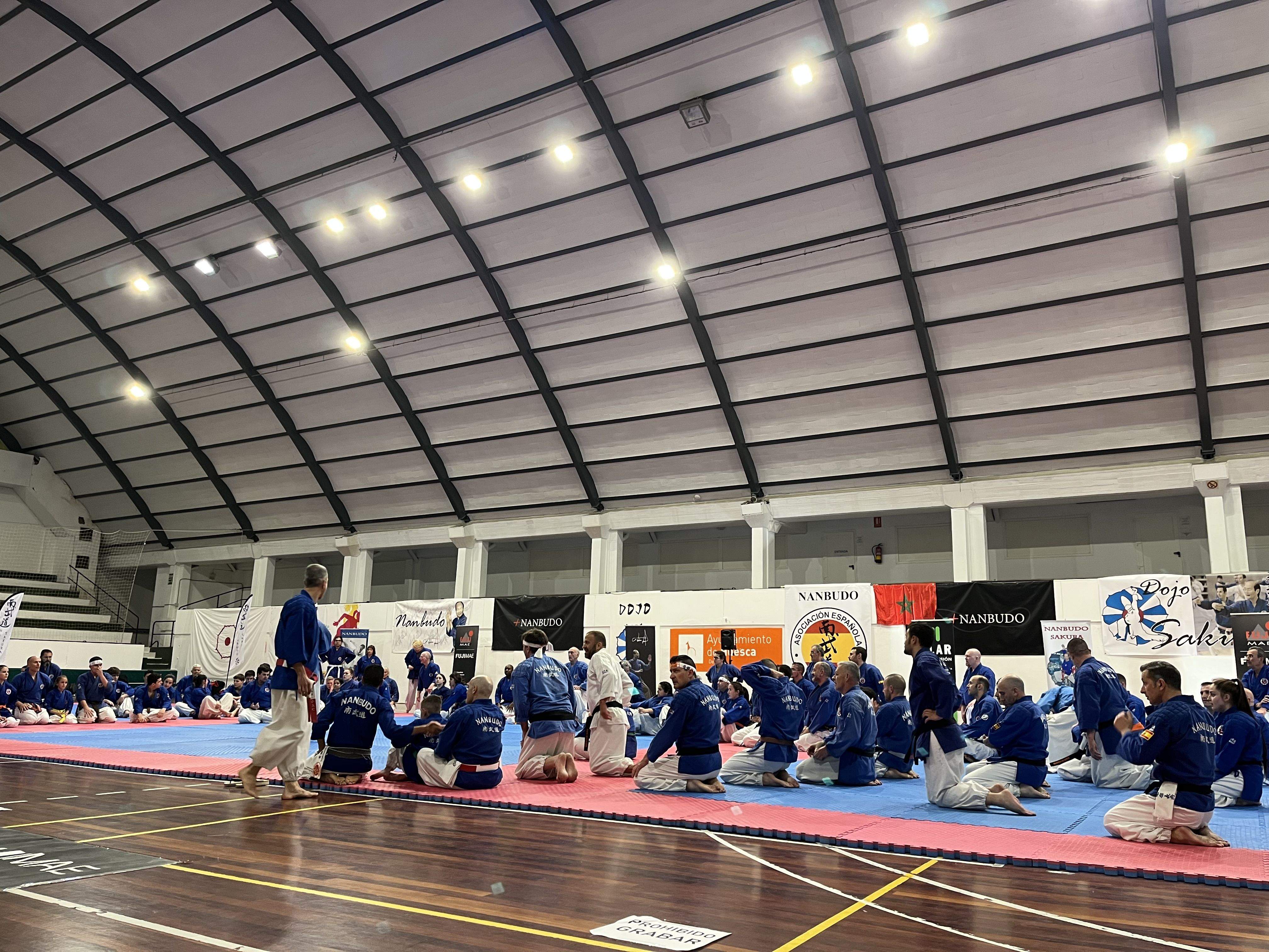 Alrededor de 200 nanbudokas se dan cita en el Pabellón del Parque de Huesca. Foto: A. Mora