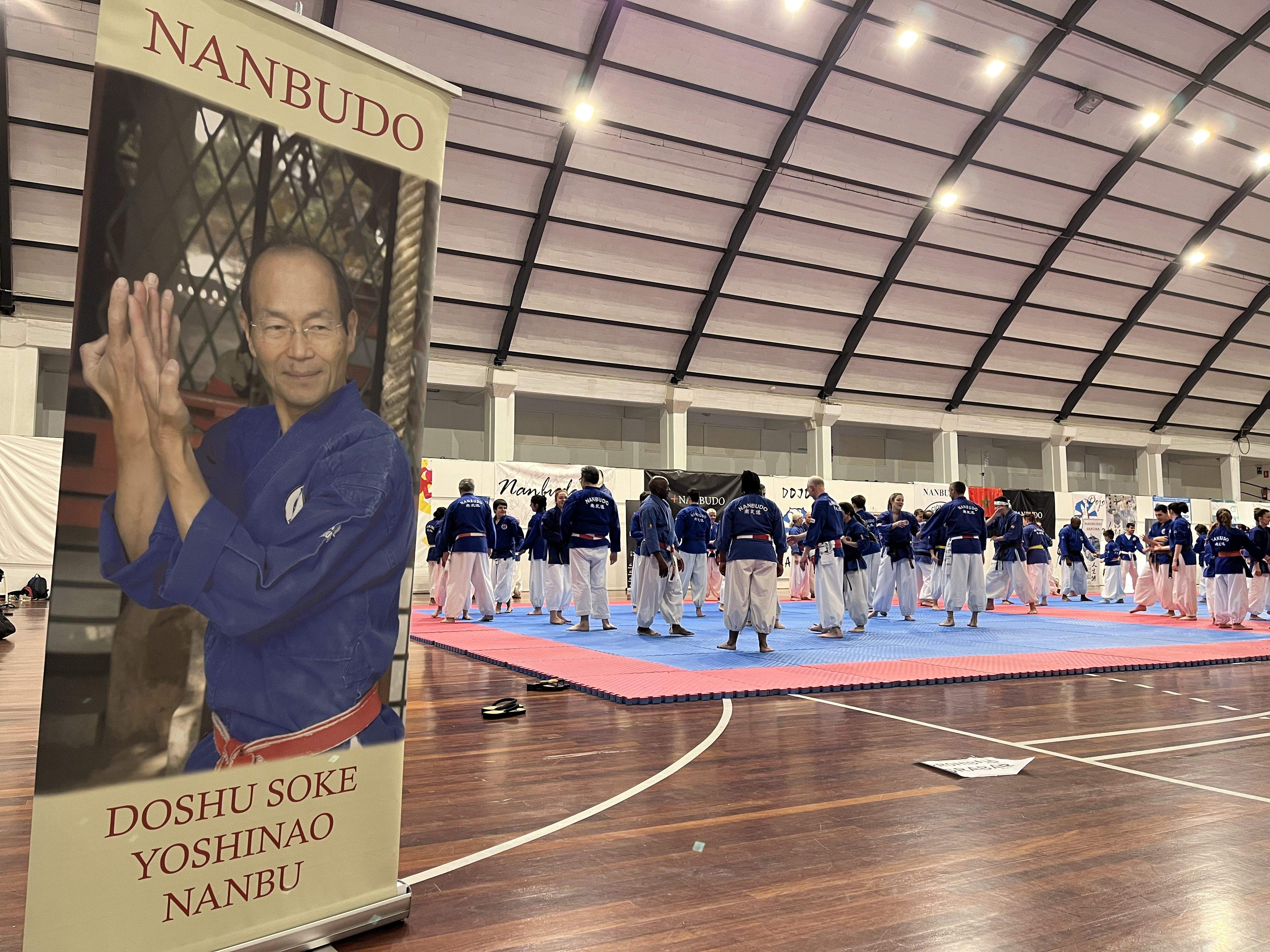 Alrededor de 200 nanbudokas se dan cita en el Pabellón del Parque de Huesca. Foto: A. Mora