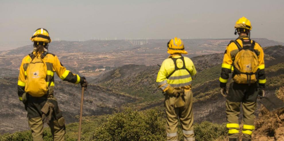 Efectivos del INFOAR en el incendio de Anón de Moncayo. Gobierno de Aragón
