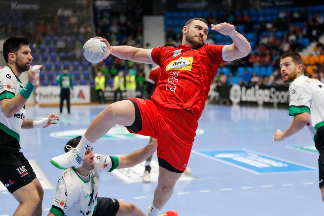 Helvetia Anaitasuna 29-29 Bada Huesca. Foto: Marta Contin