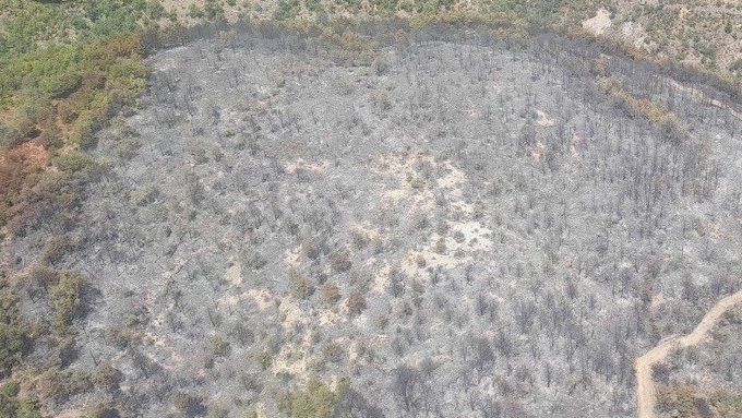 Continúan las labores para controlar el incendio de Isábena