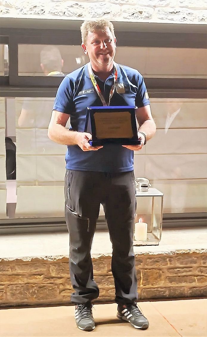 Alberto Llanas,  campeon de España Mosca Master