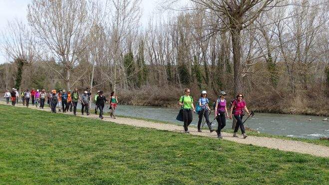 5 por la orilla del Ésera (1) 5 por la orilla del Ésera (1)