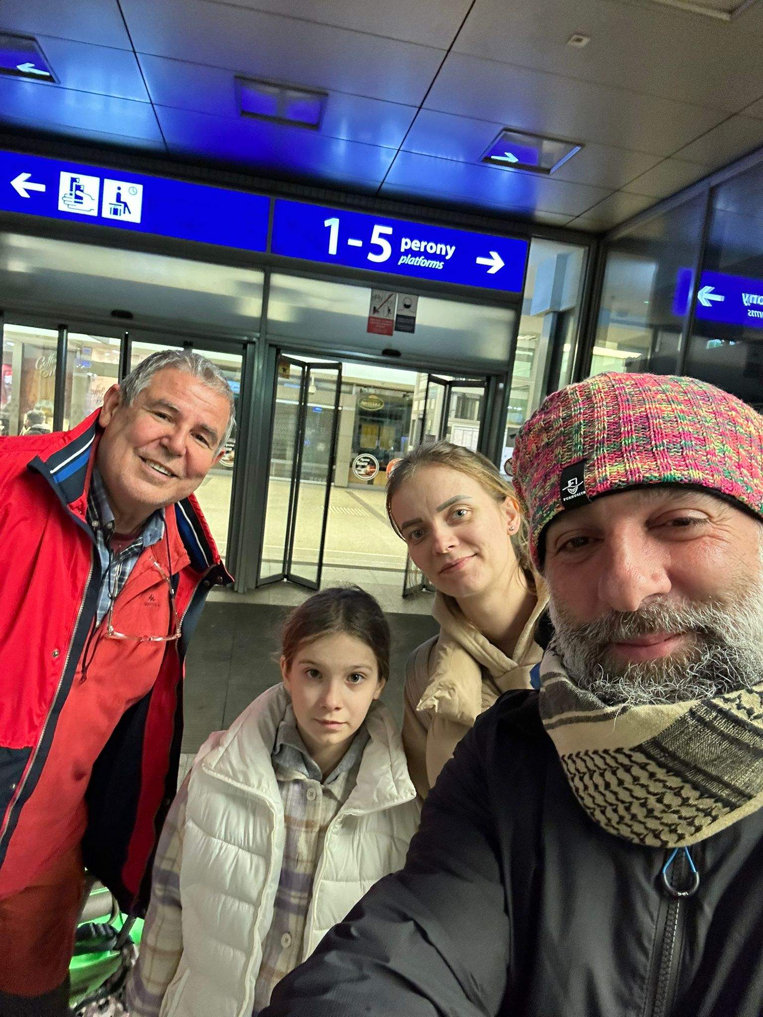 Lida y Sofía, con Javier Martín y Just Antolín