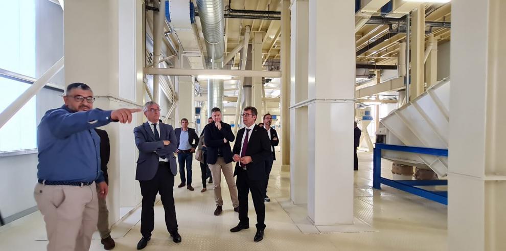 Visita a la nueva fábrica de piensos de Cincaporc en Fraga.
