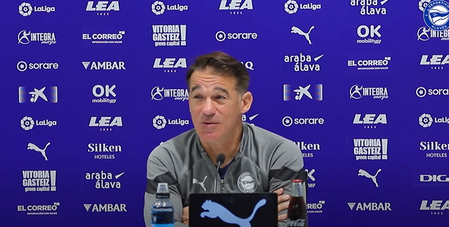 Luis García Plaza, entrenador del Alavés. Luis García Plaza, entrenador del Alavés.