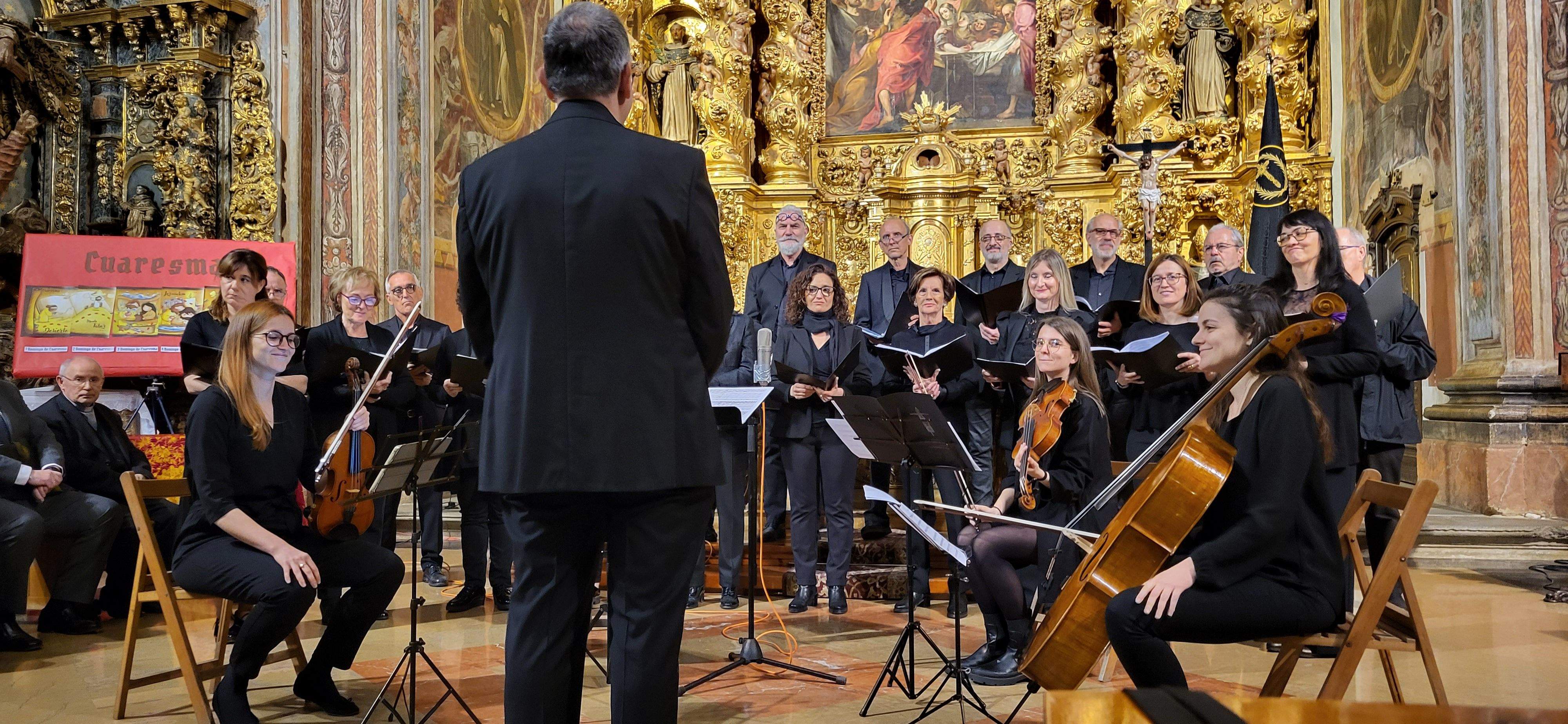  Pregón de la Semana Santa en la ciudad de Huesca. Foto Myriam Martínez