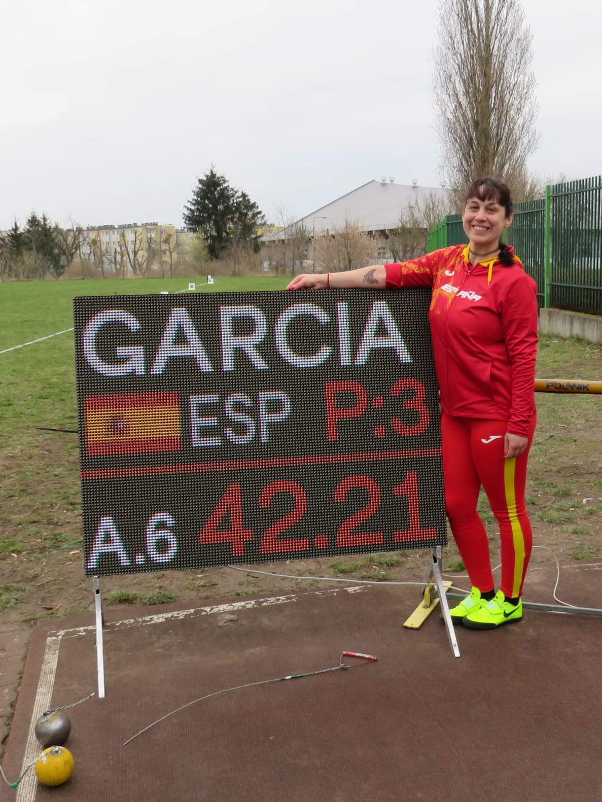 Sandra García, bronce en el Mundial Master de pista cubierta.