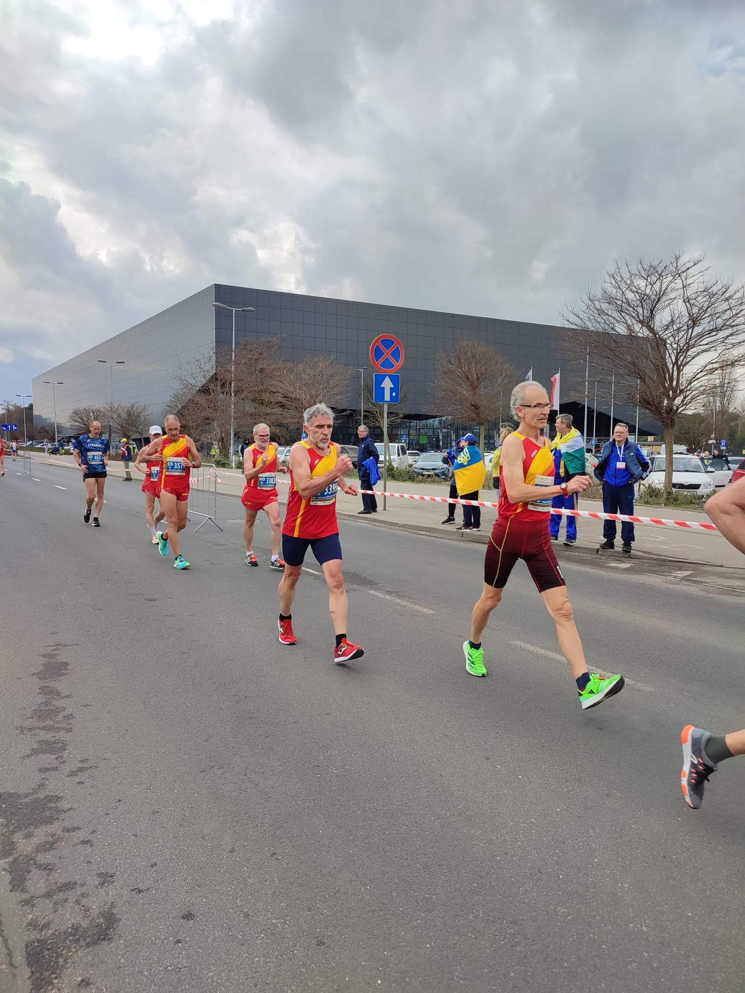 Ángel Ruata, durante la prueba de marcha que le ha valido la plata en el Mundial Master de Polonia