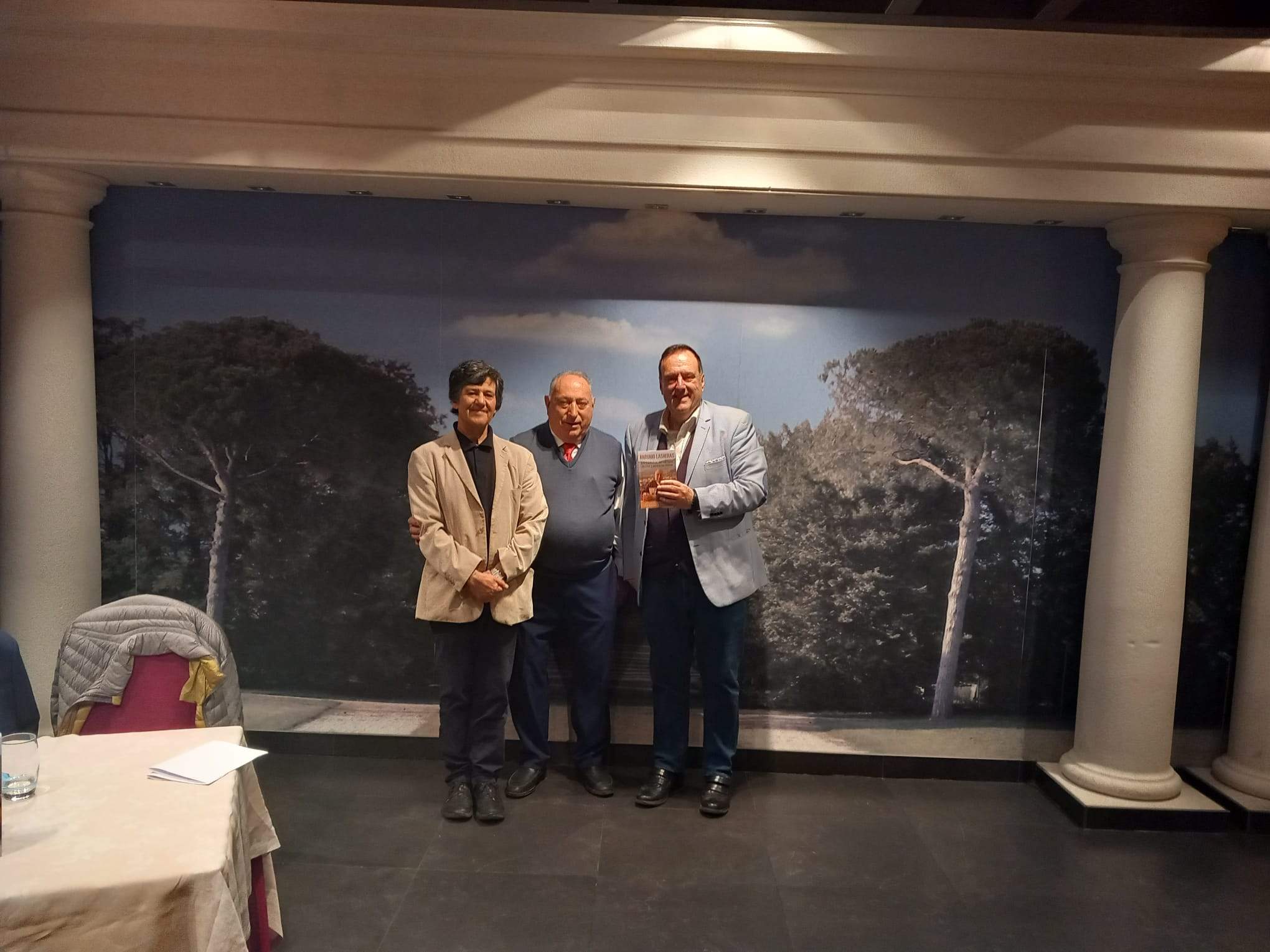 Presentación del libro de Antonio Lasheras