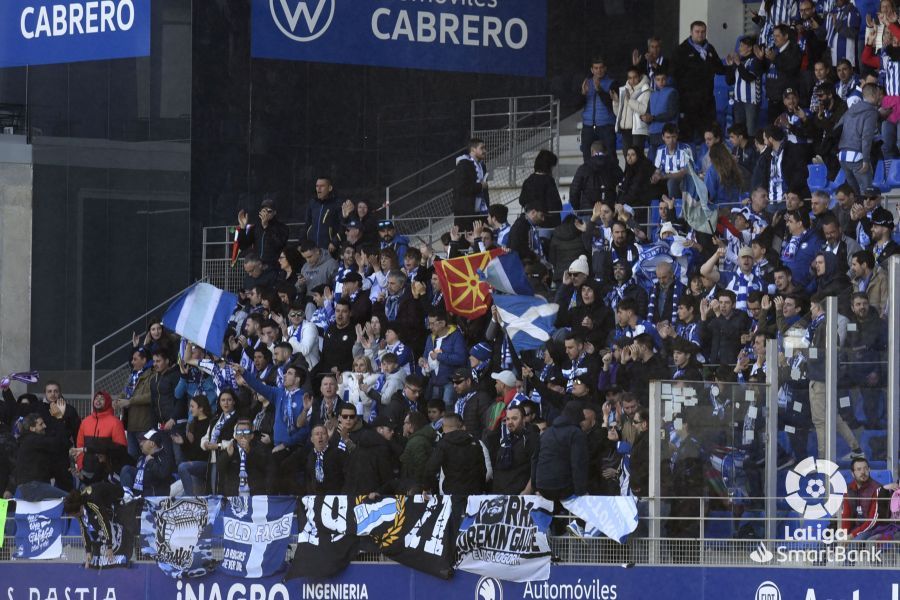 Imágenes del HuescaAlavés