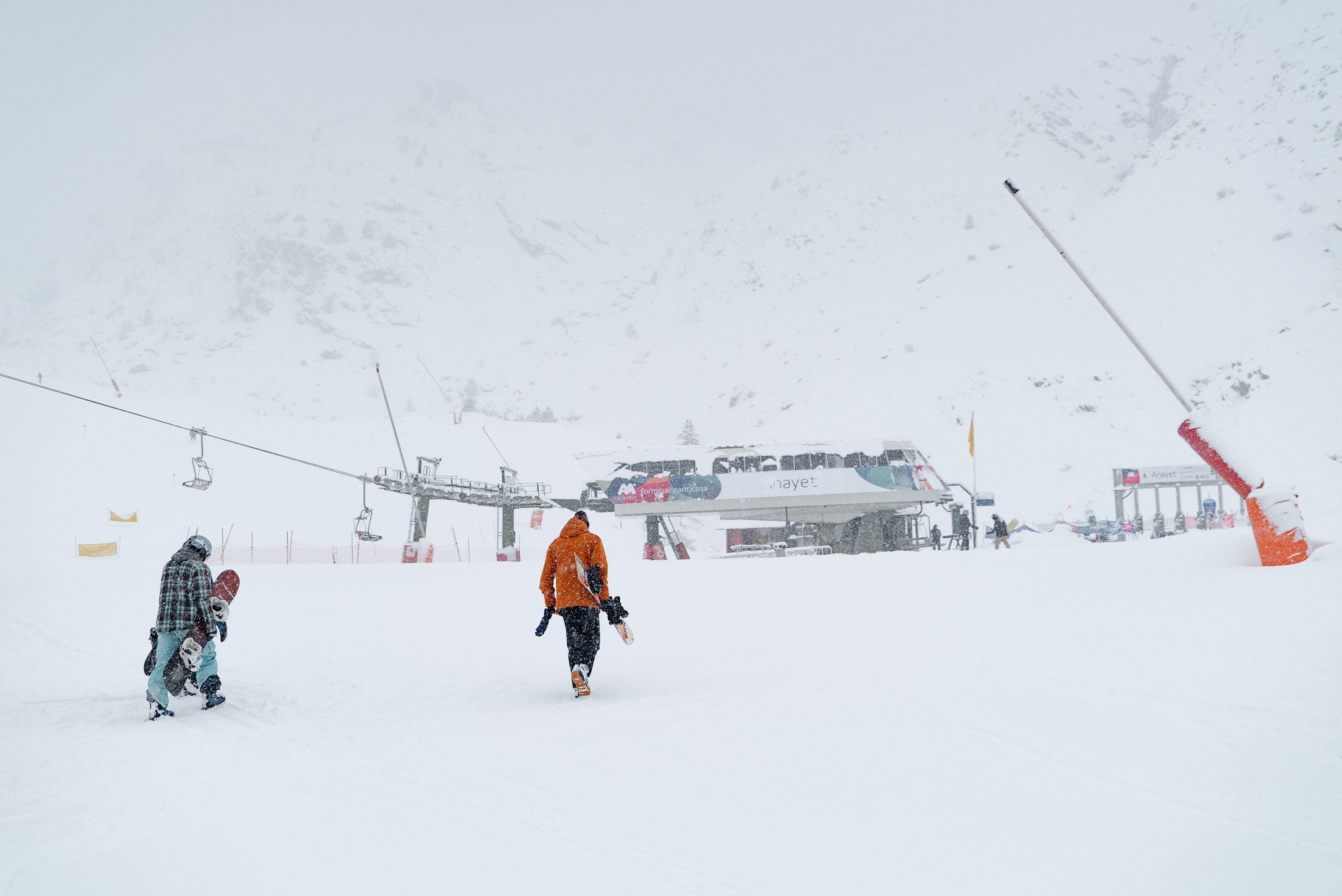Nevada en el arranque de la Semana Santa