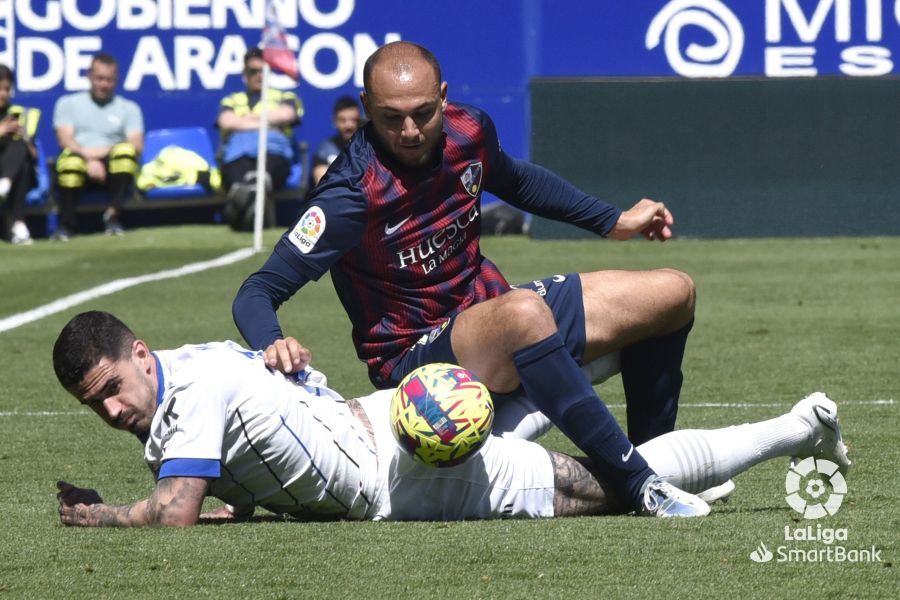 Jeremy Blasco se sienta sobre un alavesista