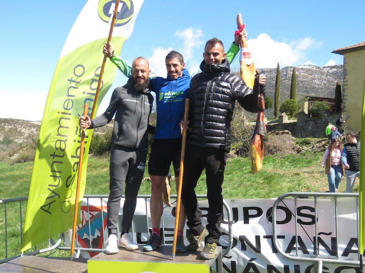 Podio absoluto de la Osan Cross. Foto Ramón Ferrer