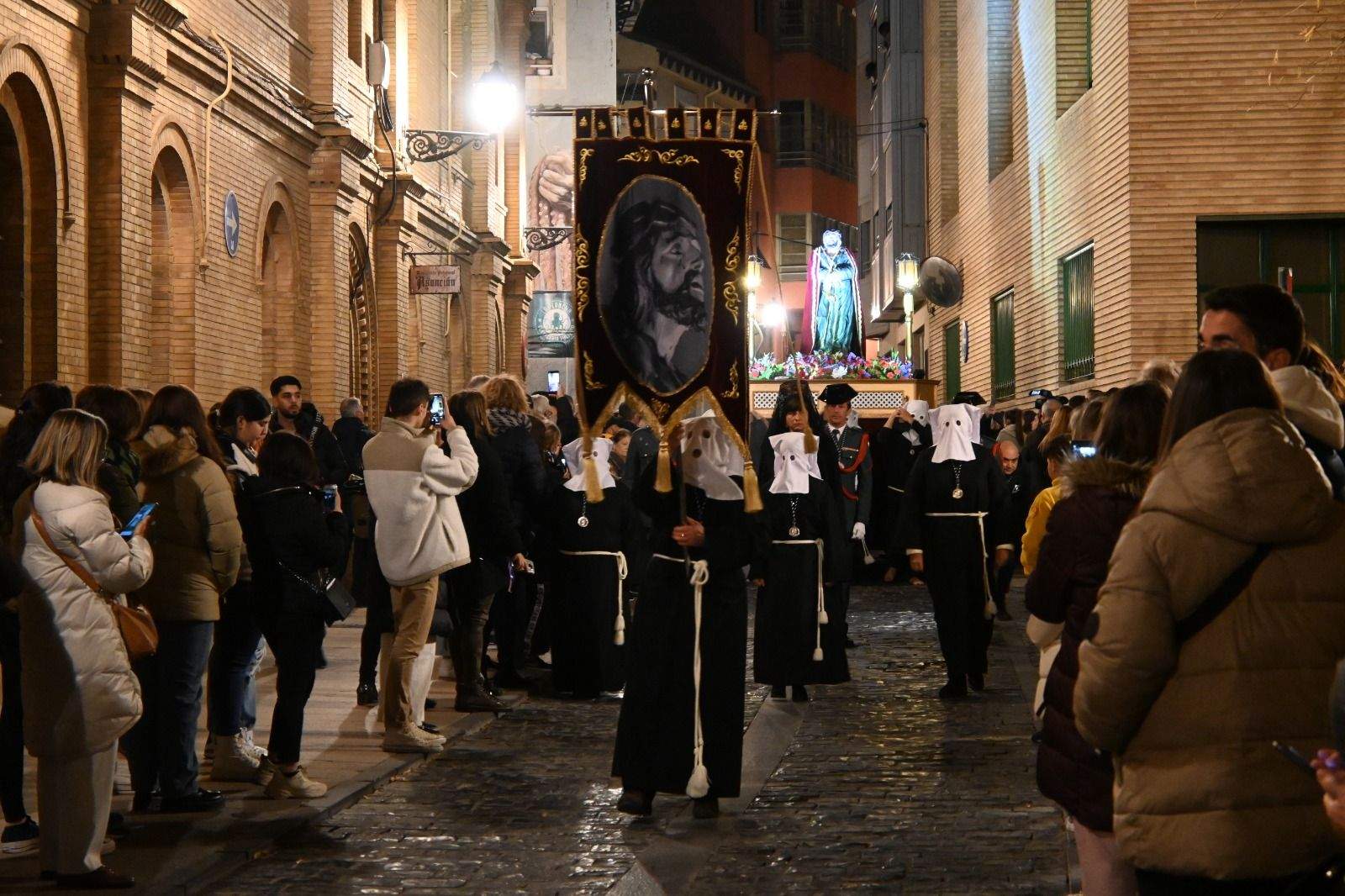 Procesión del Santo Cristo de los Milagros. Foto Carlos Jalle