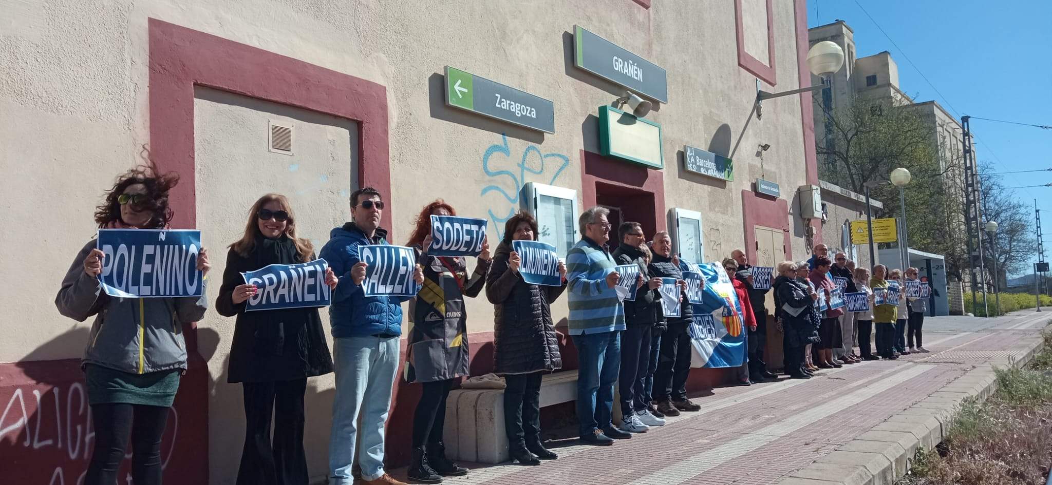 Concentración de Monegros no Pierdas Tu Tren en Grañén