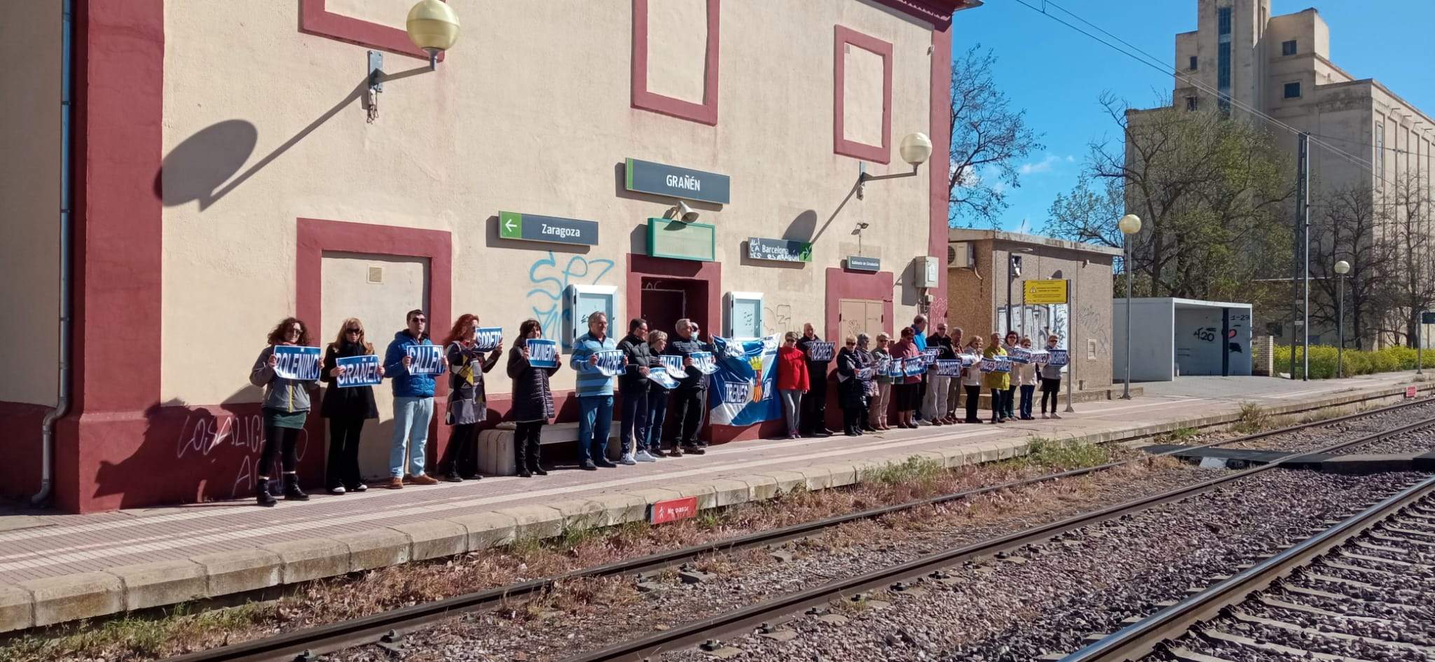 Concentración de Monegros no Pierdas Tu Tren en Grañén