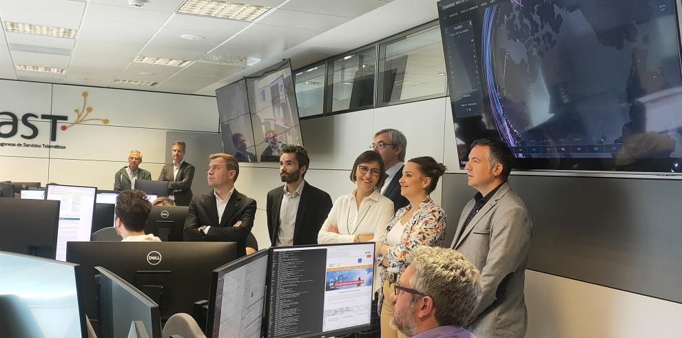 La consejera Maru Díaz ha visitado el centro de ciberseguridad instalado en Walqa.