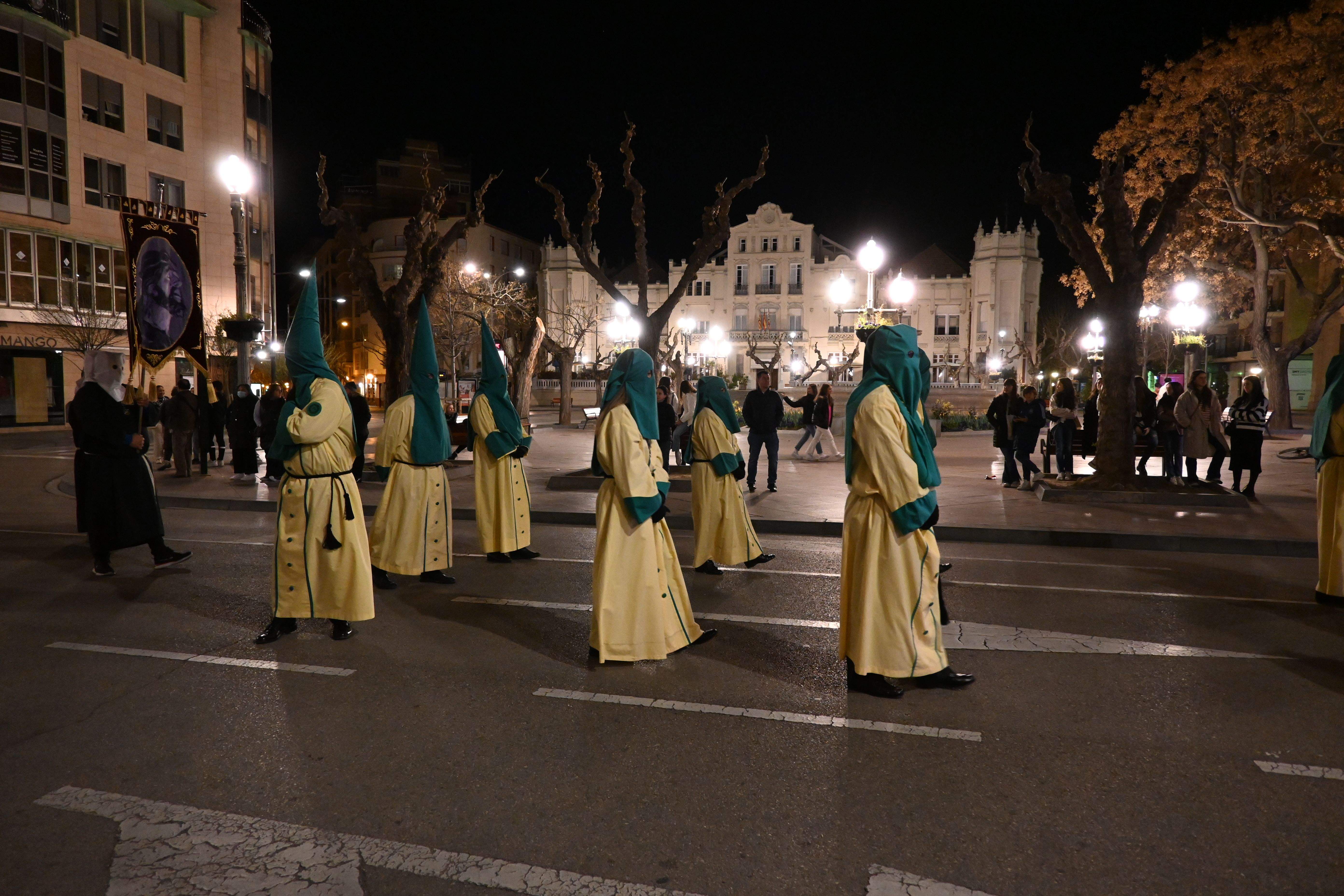 Procesión de la Coronación de Espinas en Huesca. Foto Carlos Jalle