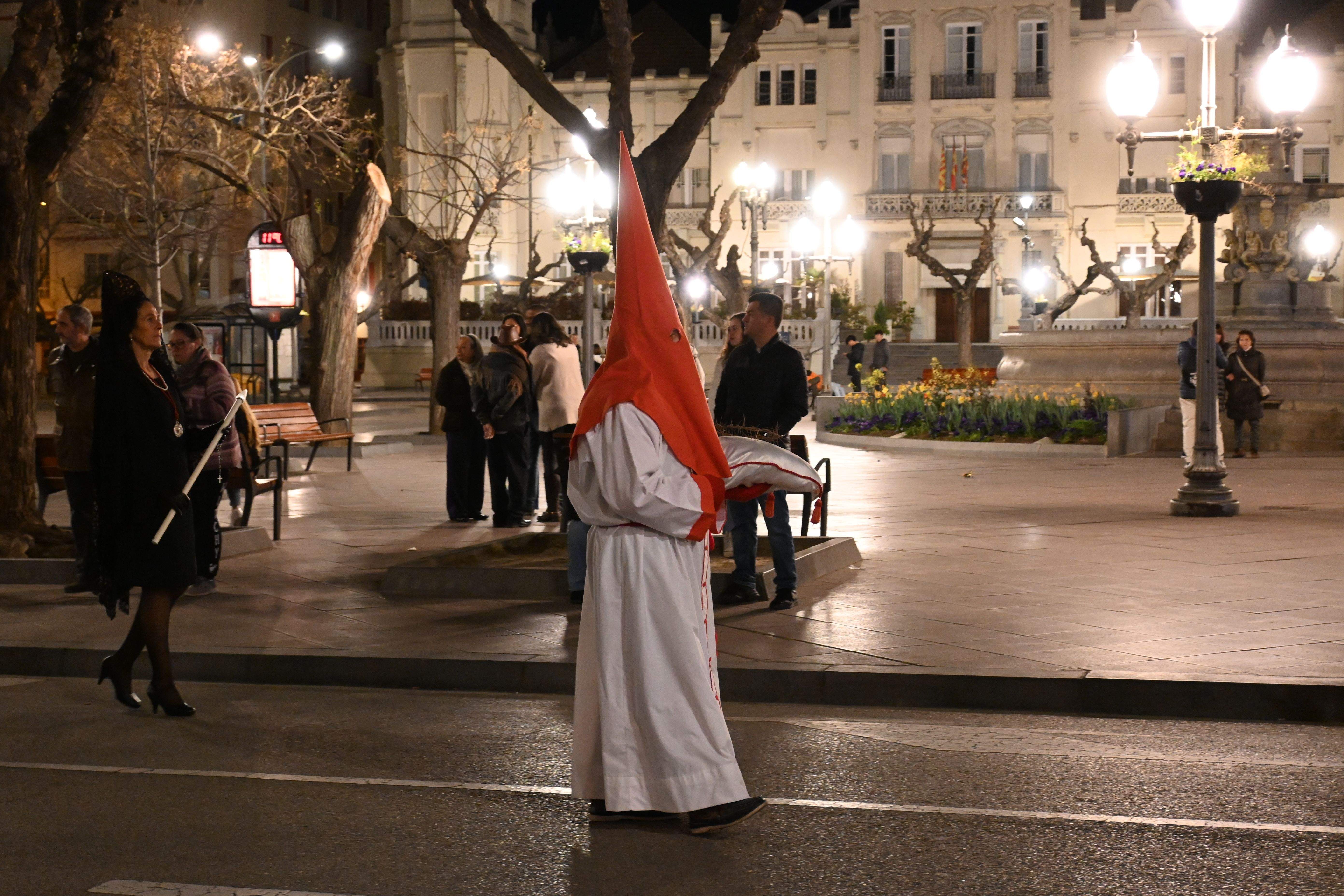 Procesión de la Coronación de Espinas en Huesca. Foto Carlos Jalle
