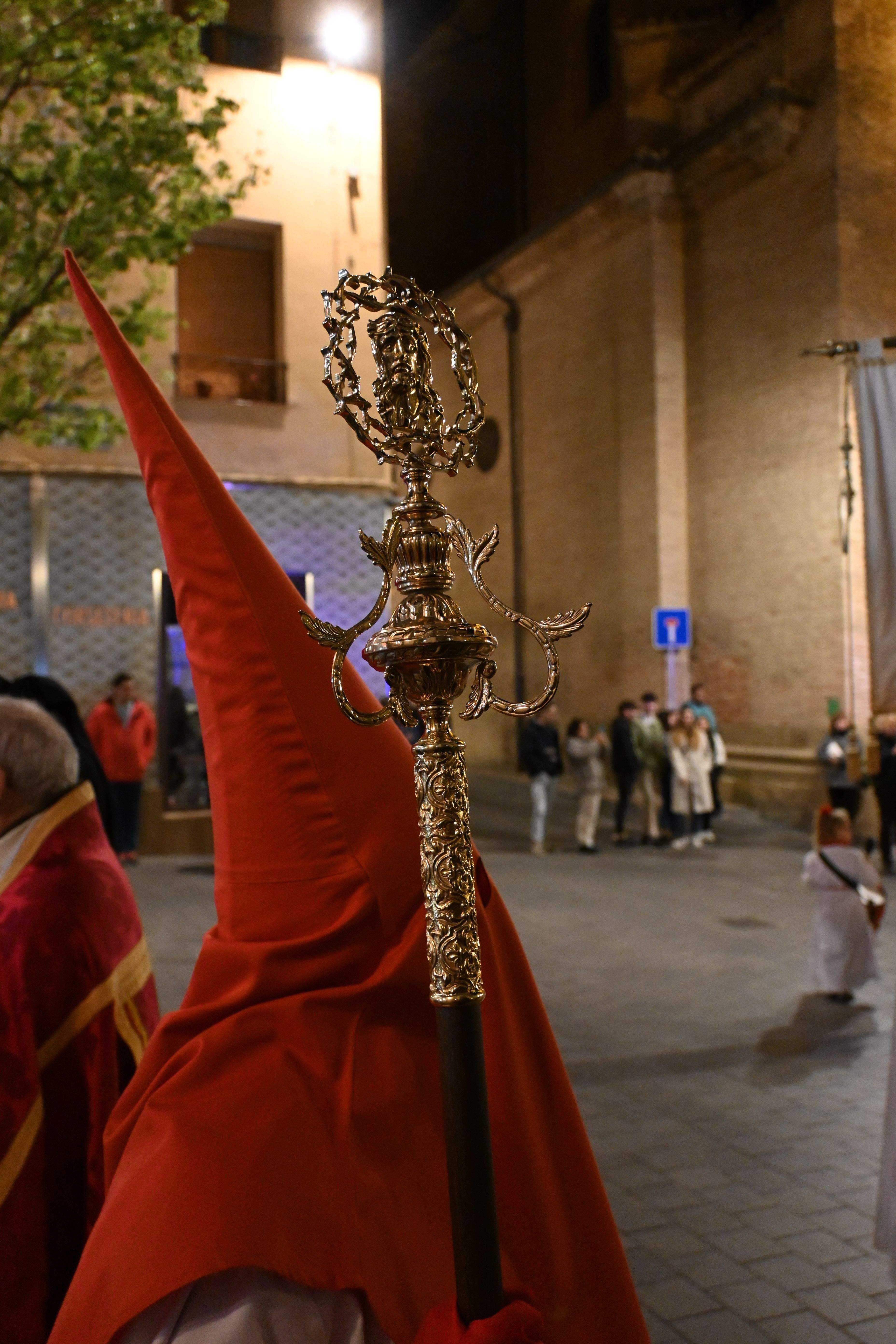 Procesión de la Coronación de Espinas en Huesca. Foto Carlos Jalle