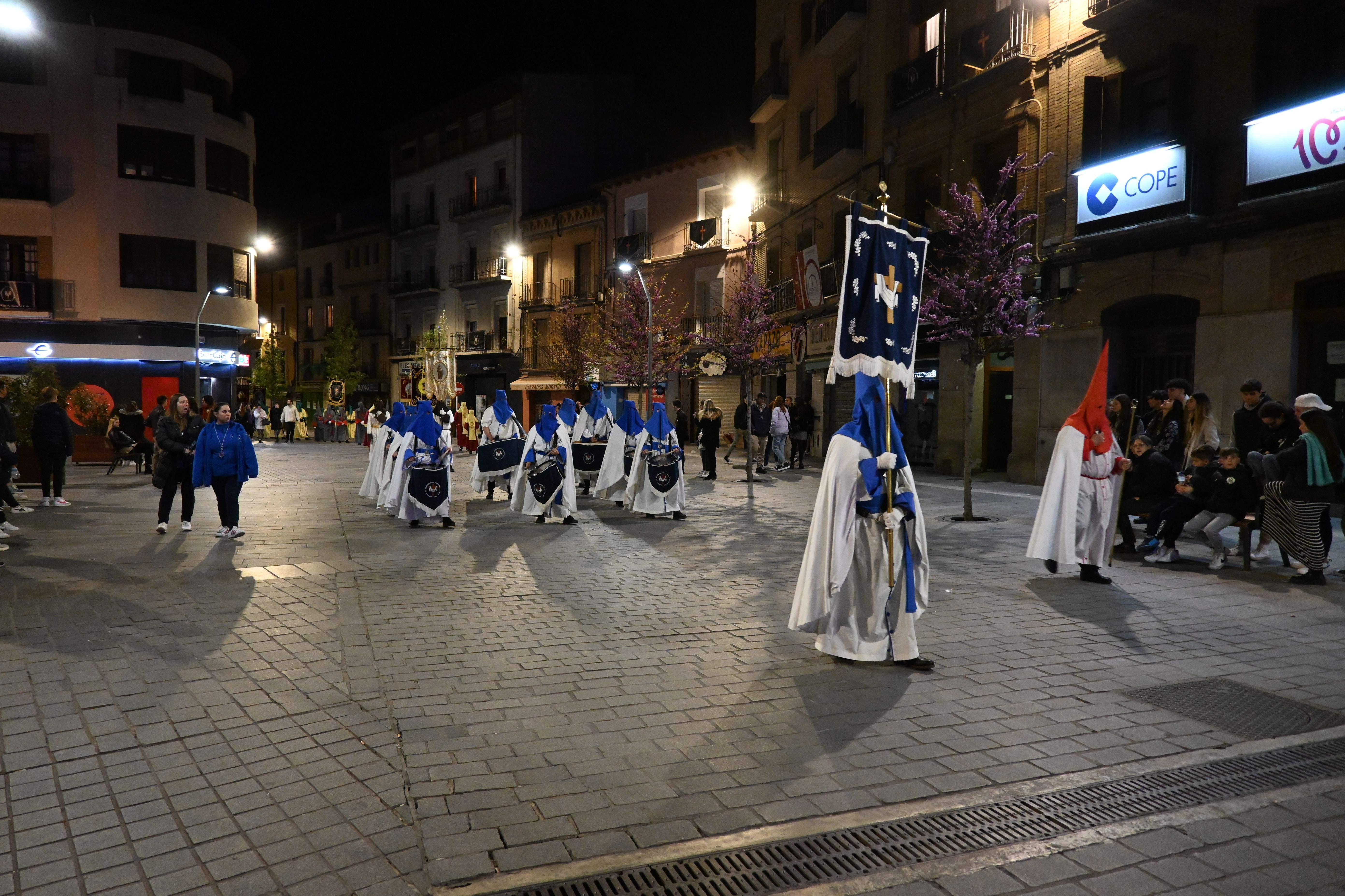 Procesión de la Coronación de Espinas en Huesca. Foto Carlos Jalle