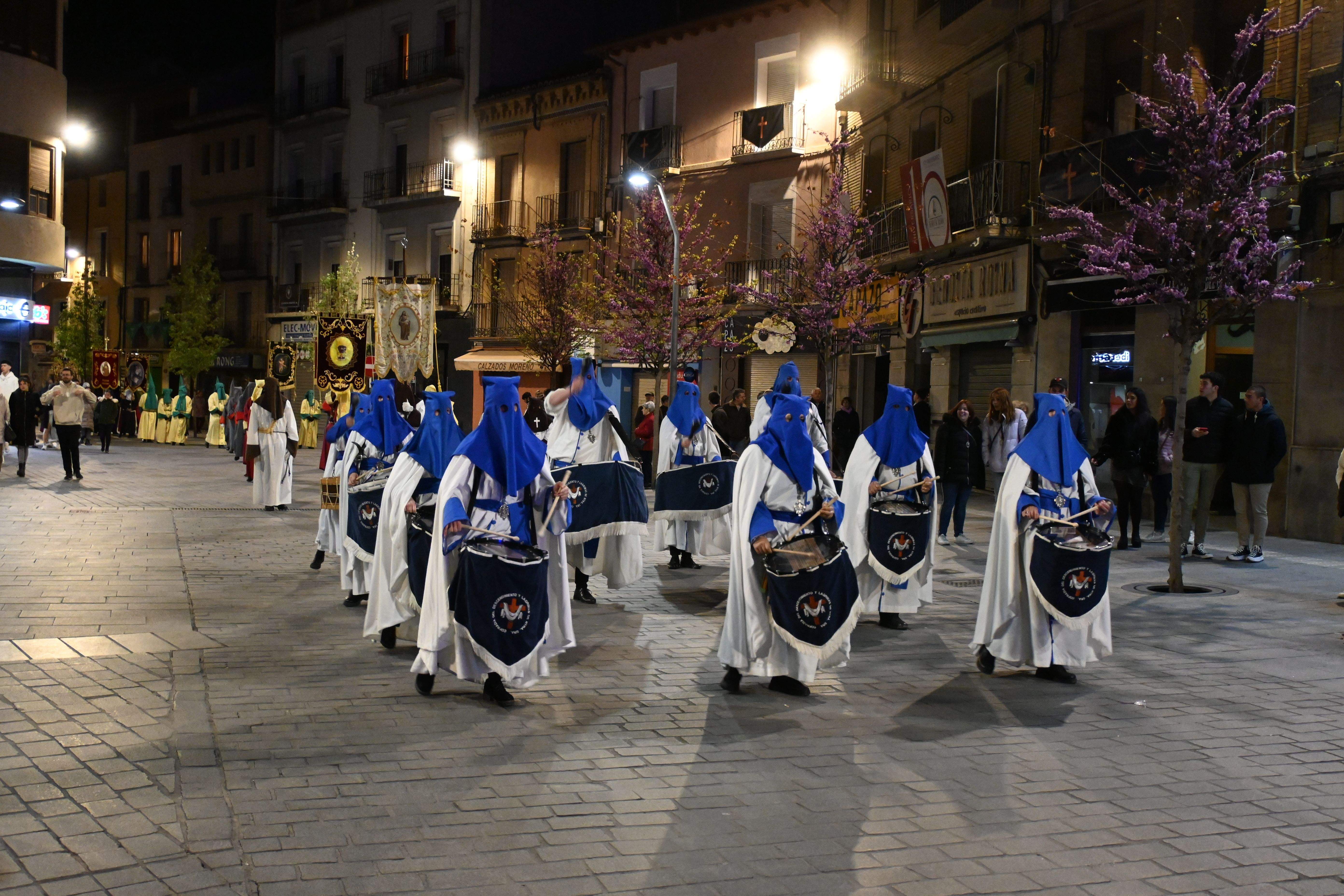 Procesión de la Coronación de Espinas en Huesca. Foto Carlos Jalle