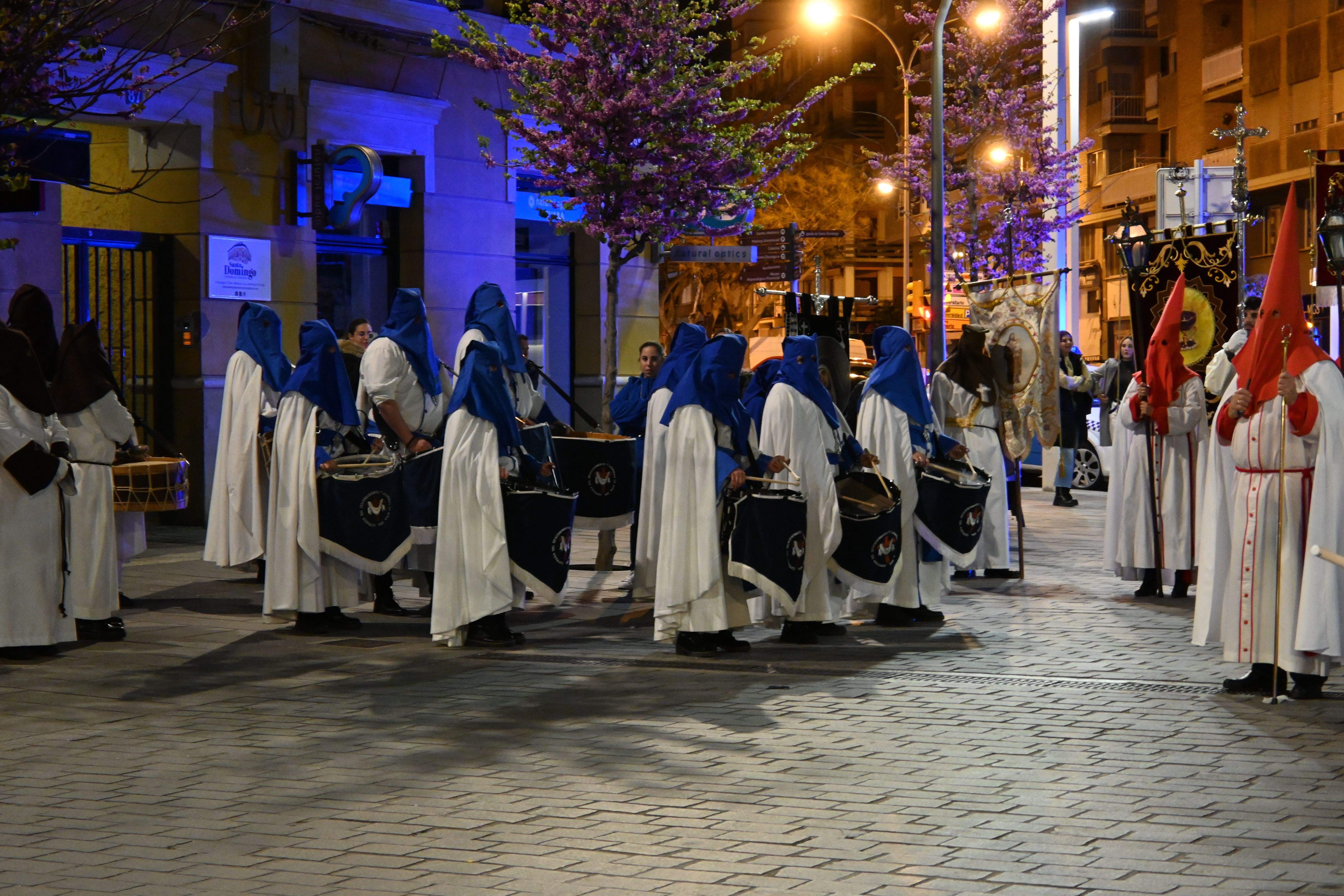 Procesión de la Coronación de Espinas en Huesca. Foto Carlos Jalle