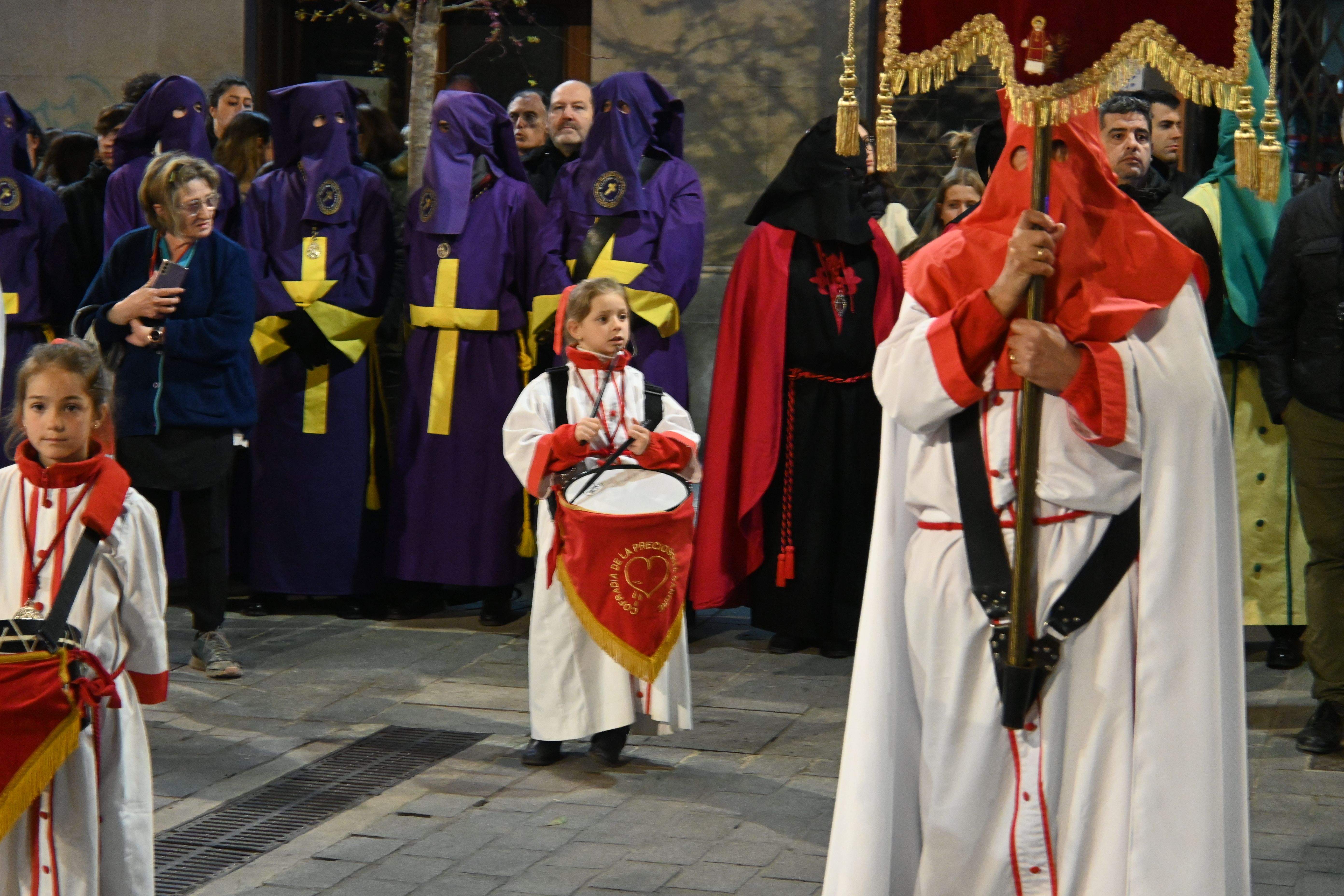 Procesión de la Coronación de Espinas en Huesca. Foto Carlos Jalle