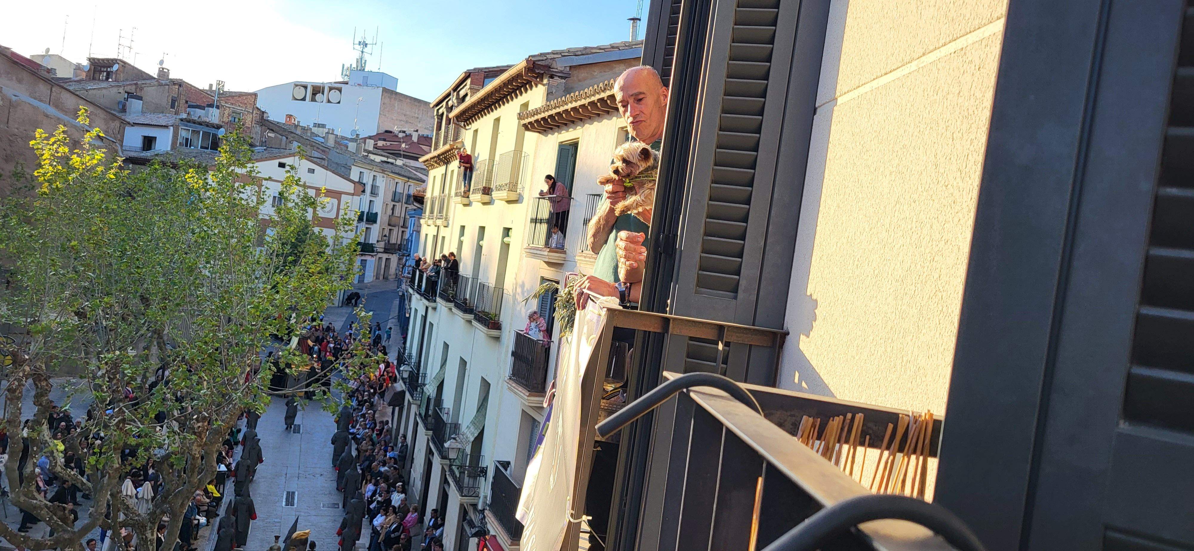 Procesión del Santo Entierro en Huesca, Viernes Santo. Foto: Myriam Martínez  
