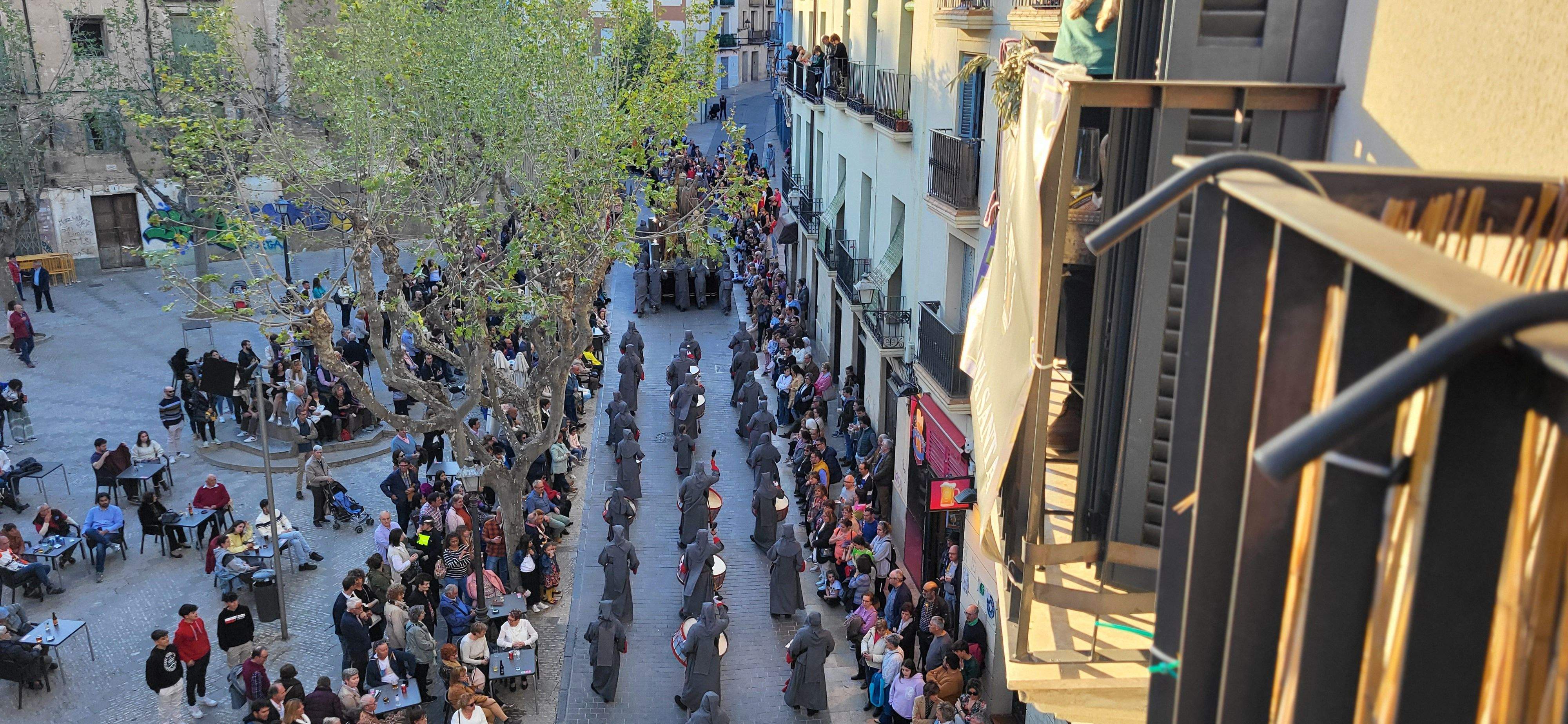 Procesión del Santo Entierro en Huesca, Viernes Santo. Foto: Myriam Martínez 