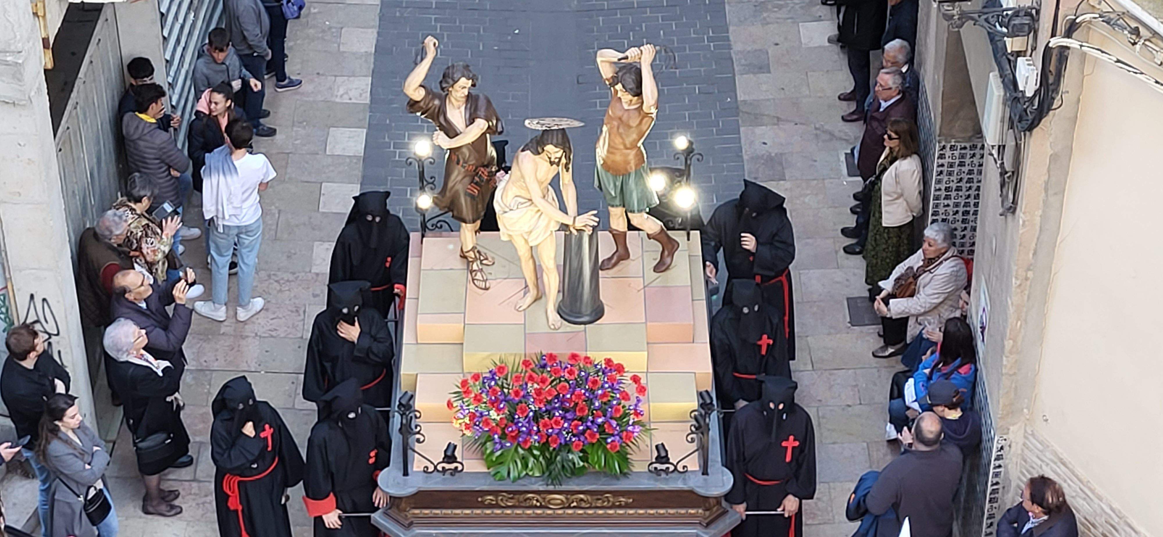 Procesión del Santo Entierro en Huesca, Viernes Santo. Foto: Mercedes Manterola