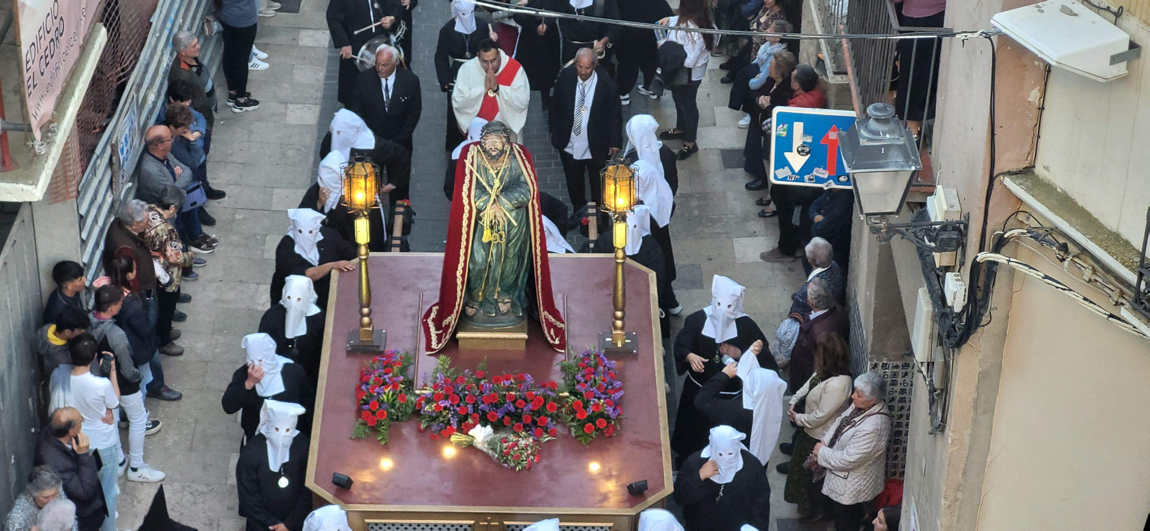 Procesión del Santo Entierro en Huesca, Viernes Santo. Foto: Mercedes Manterola
