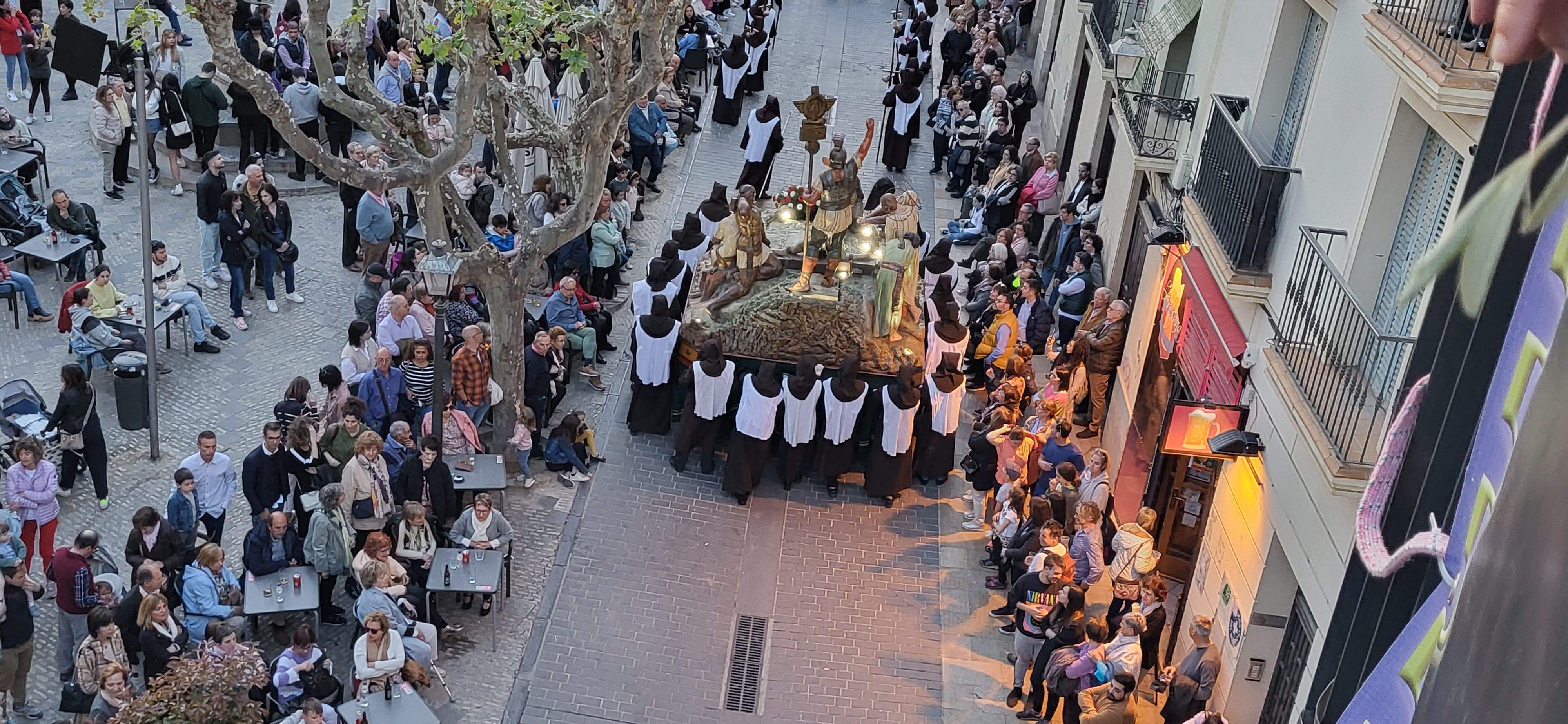 Procesión del Santo Entierro en Huesca, Viernes Santo, que esta Semana Santa retransmitirá Altoaragón Televisión. Foto: Mercedes Manterola